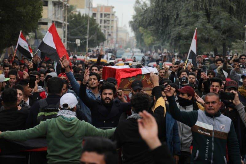 بومبيو يدعو لوقف العنف في العراق والإستجابة لمطالب المتظاهرين