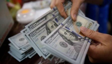 سعر الدولار لدى الصرّافين اليوم