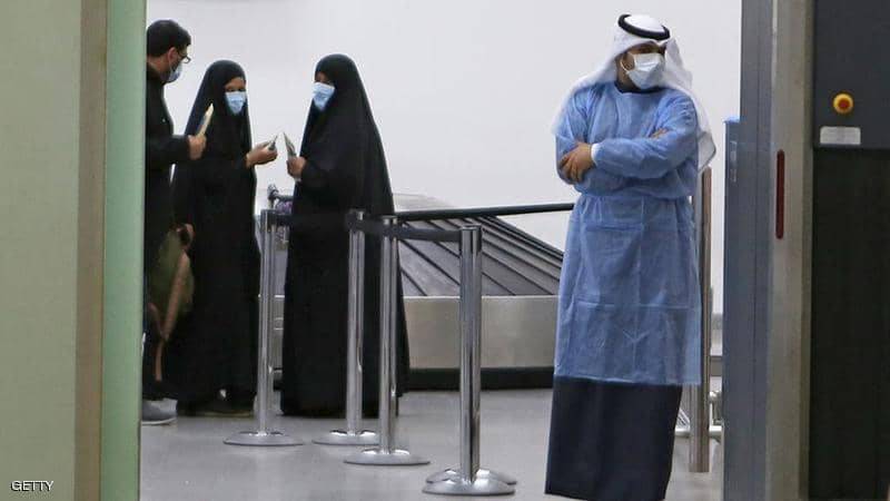 الكويت والبحرين .. أول إصابات بـ