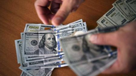 مصدر قريب من الحكومة لـ"رويترز": لبنان سيعين جوتليب ستين اند هاملتون لتقديم المشورة القانونية بشأن سندات دولية