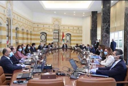 "جلسة كورونا".. وتحذير المواطنين من التجوّل