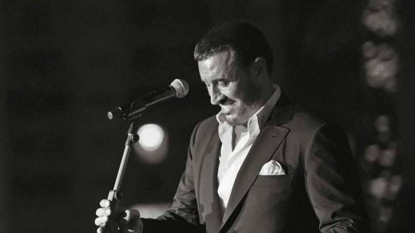 بالفيديو: كاظم الساهر يعايد الأمهات بكلمات مؤثرة