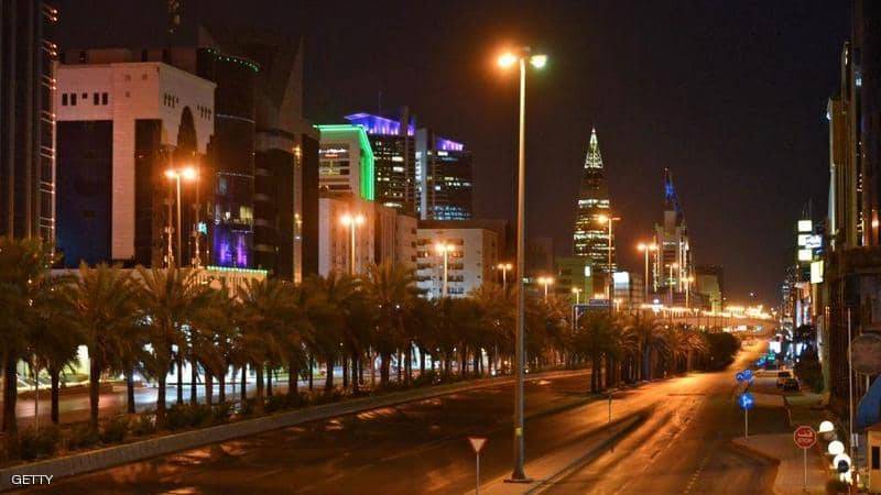 تمديد حظر التجول في السعودية حتى إشعار آخر
