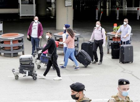 2300 لبناني في فرنسا راغبون بالعودة: 60% منهم طلاب