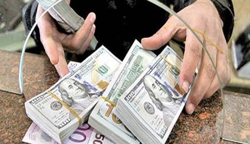 كم بلغ سعر الدولار لدى الصرّافين اليوم؟