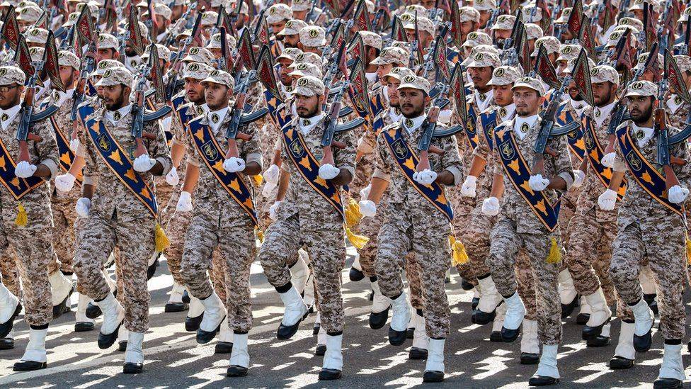 إيران نحو 