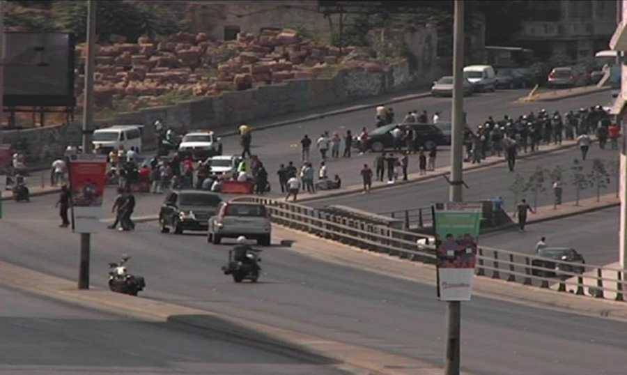 تزامناً مع انعقاد مجلس النواب..الشارع يعود للتحرك