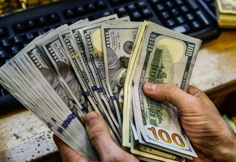 كم بلغ سعر صرف الدولار في شركات تحويل الأموال؟