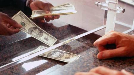 ما هو سعر صرف الدولار للتحاويل النقدية؟