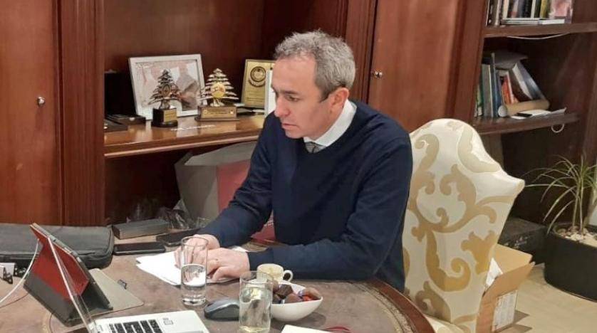 بعد الملفوف... السفير البريطاني في لبنان يحضّر المجدرة!‏