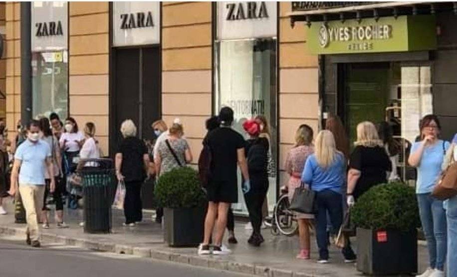 كما في بيروت كذلك في روما... تجمعات أمام ZARA بعد رفع الحظر