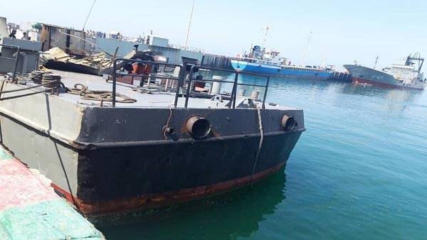 قرار بحجز باخرة الفيول