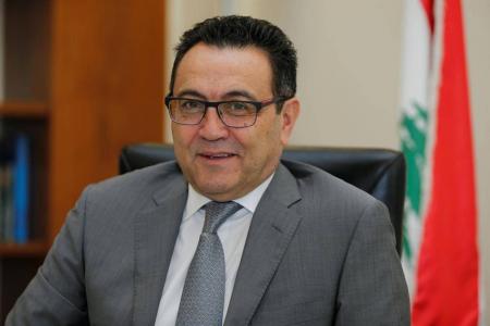 المنلا عن مفاوضات "صندوق النقد": تخبط حكومي واضح