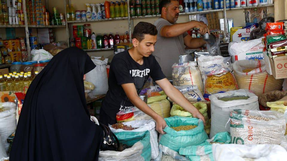 بعد فضيحة الحنطة.. سماد الفلاحين يتبخر في العراق!