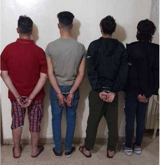 كبّلوه أمام أعين زوجته وأولاده وسرقوه!