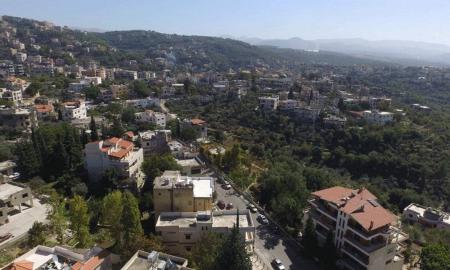 عزل "مزبود" بعد تسجيل 15 إصابة بـ "كورونا"