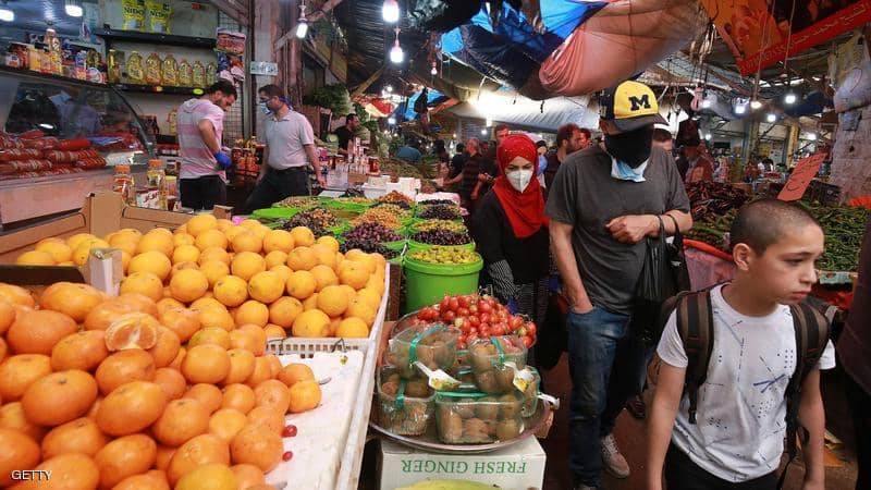 الأردن يستأنف العمل بالقطاع العام بعد إغلاق لأكثر من شهرين