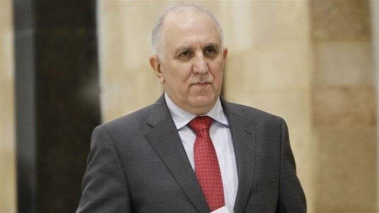 وزير الداخلية: المتظاهرون أمام منازل السياسيين 