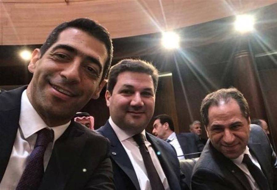 تكتل لـ