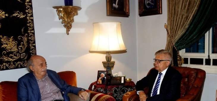 التطورات العامة.. بين جنبلاط وزاسبيكين