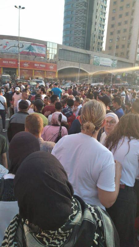 وقفة في ساحة عبد الحميد كرامي تحت شعار 