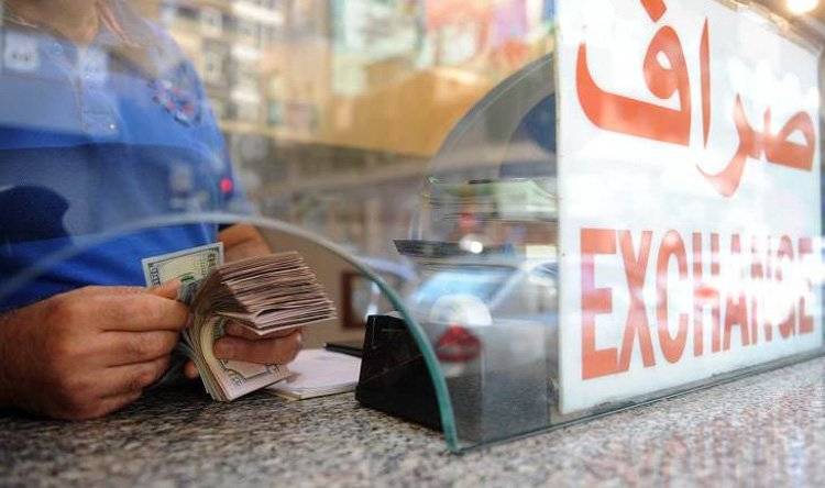 يوم الضخ الأول.. ماذا قال نقيب الصرافين ؟
