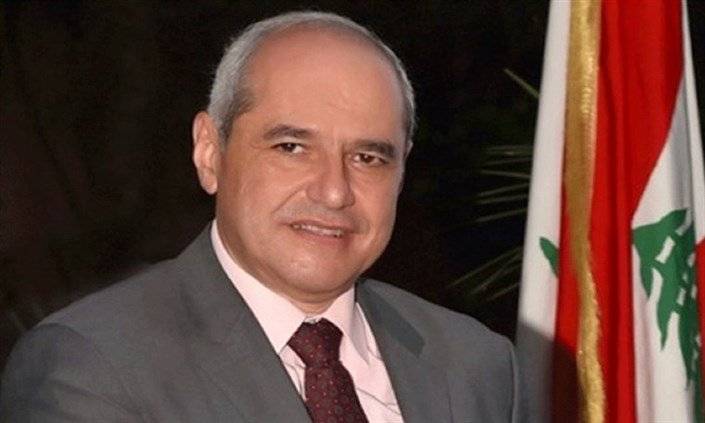 ملحم خلف: لإبداء الرأي من دون تجريح
