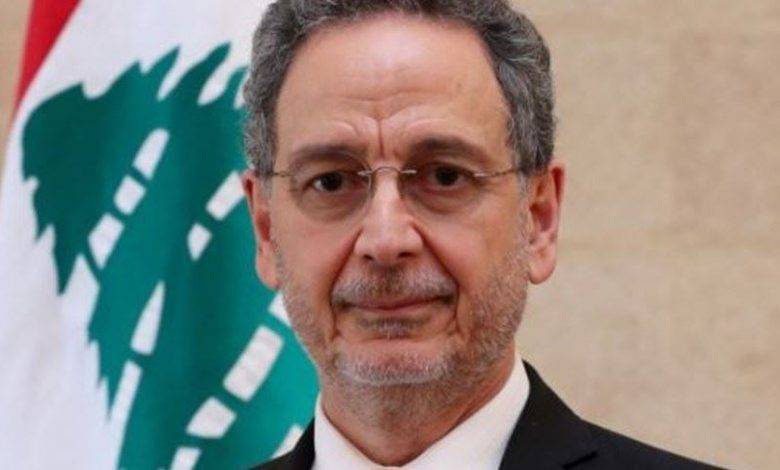 وزير الاقتصاد: لدينا مخزون كبير من القمح والطحين ولا داعي للتهافت على الأفران