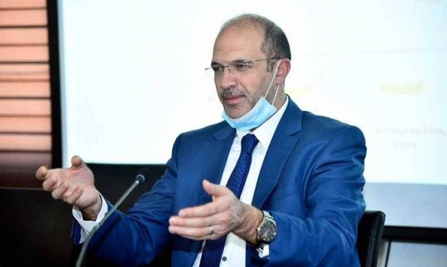 وزير الصحة يروّج للدواء الايراني: يتبع كل القواعد والمعايير