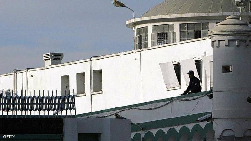 الجزائر.. عفو رئاسي عن آلاف المساجين
