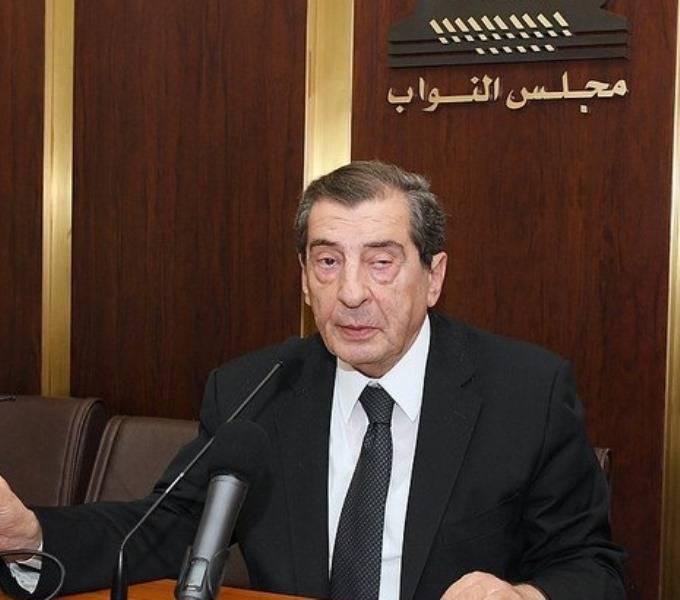 الفرزلي: فكرة الشرق للتخفيف من شدة الحصار