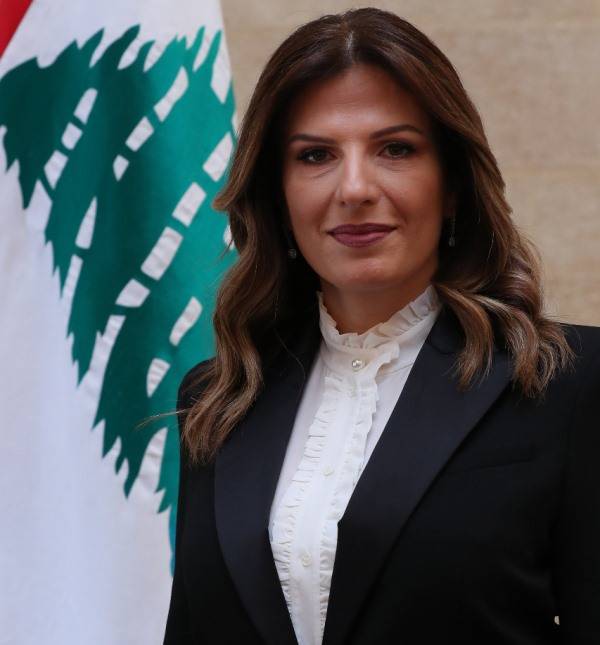 يمين: يجب إعادة النظر بالحد الأدنى للأجور