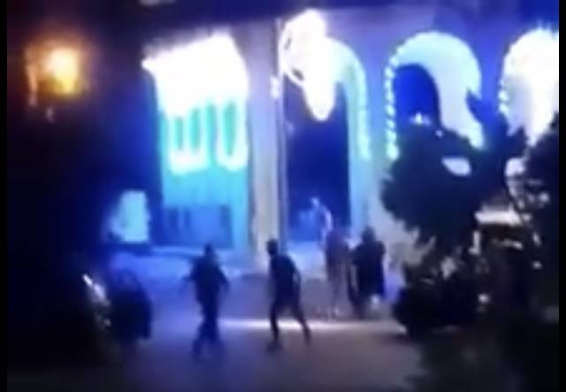 جريح  بإشكال عائلي في عيناتا