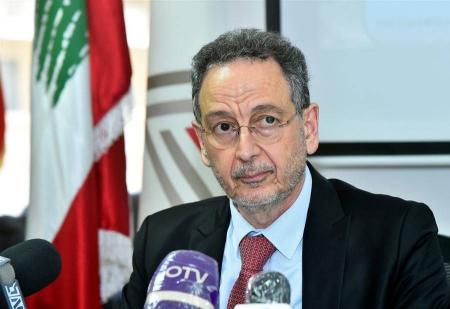وزير الاقتصاد للمواطنين: لا فائدة من تخزين ​الطحين​ لأنه "يسوس" بعد مدة