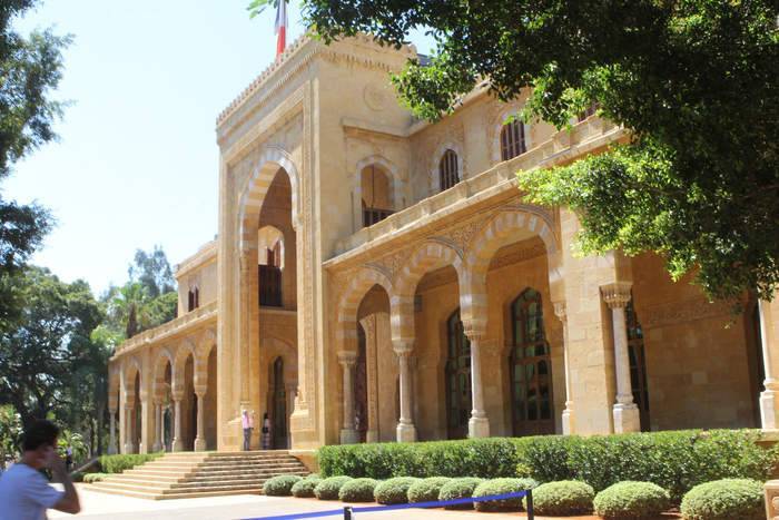 احتفال افتراضي للسفارة الفرنسية.. في 