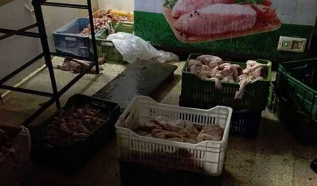 مداهمة جديدة لمستودع دجاج ..