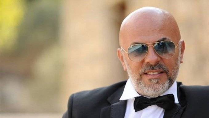وجيه صقر في المستشفى مجدداً ووالدته بحال حرجة