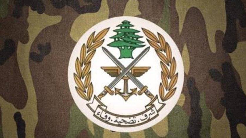 طلقات مدفعية خلبية خلال عيد الأضحى المبارك