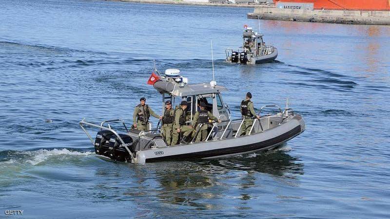 الرئيس التونسي: تنظيم رحلات الهجرة السرية 