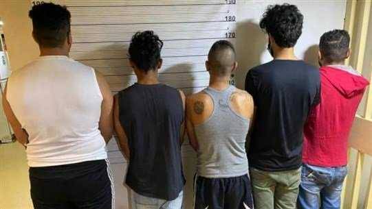 عصابة تسرق السيارات لتهريبها إلى الخارج في قبضة قوى الأمن