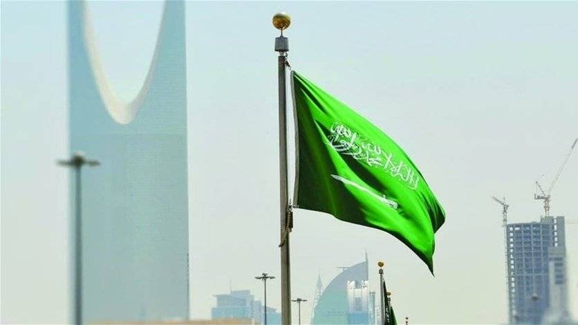 طائرتا مساعدات سعوديتان الى بيروت
