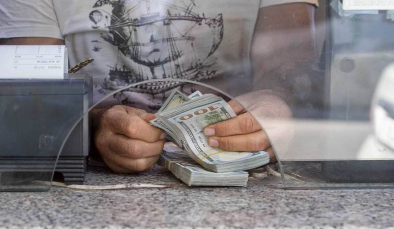 دولار الصرافين.. لا تعديل