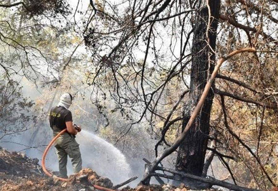 حريق كبير في المنصف يتسبب بزحمة سير