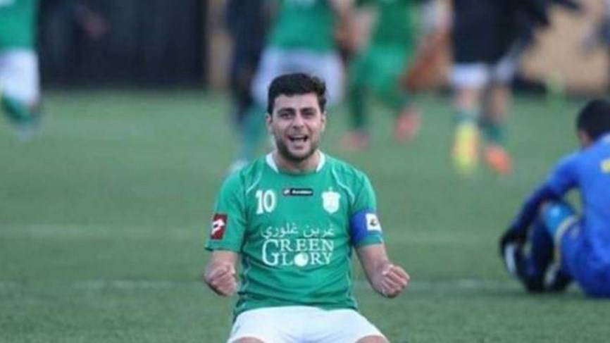 وقفة تضامنية للاعلام الرياضي مع محمد عطوي امام