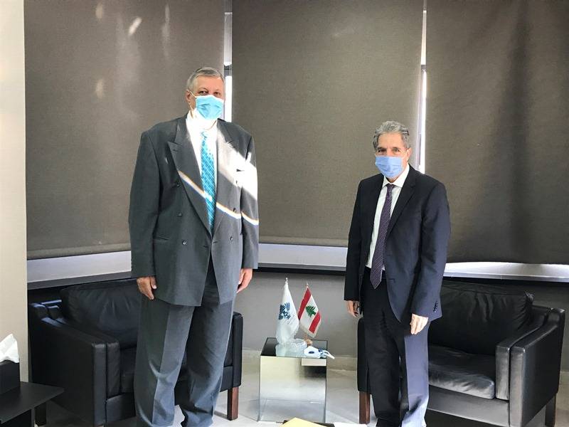 وزني يبحث شؤونًا مالية مع كوبيتش