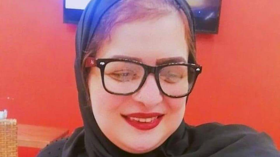 بعد اعتزالها.. فنانة مصرية ترتدي الحجاب