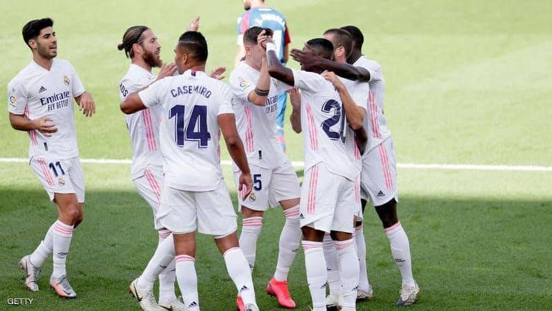 ريال مدريد يتصدر 