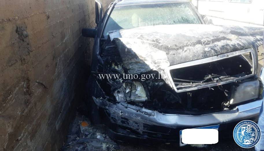 قتيل و 3 جرحى بتصادم سيارتين في البزالية