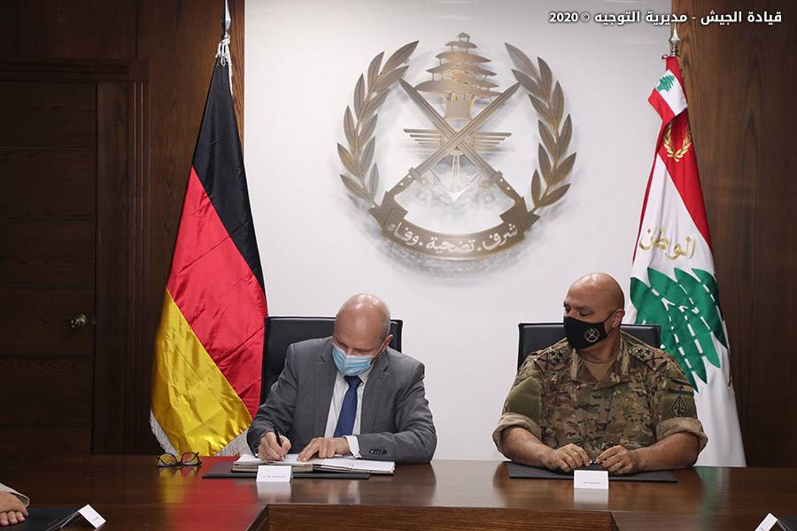 بروتوكول لإعادة إعمار قاعدة بيروت البحرية