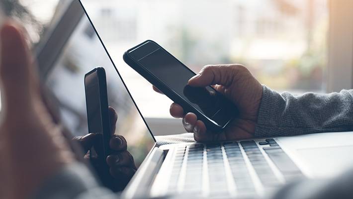 تهديد جديّ للاتصالات والإنترنت..هل ستتوقف؟